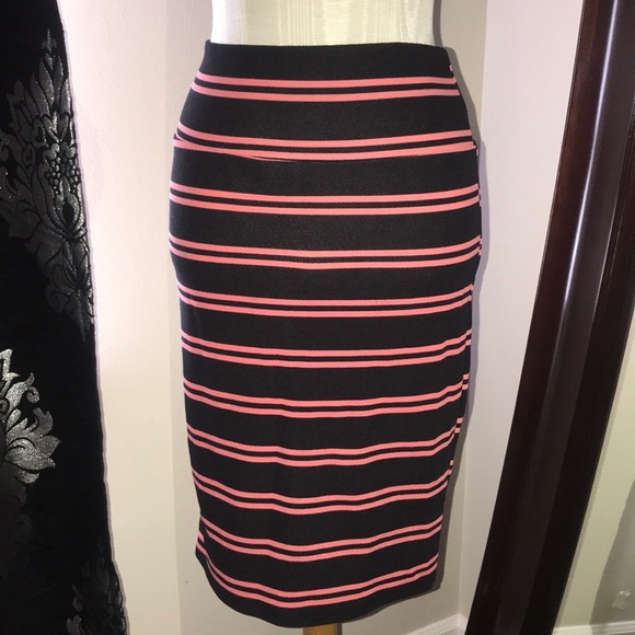 LuLaRoe Dresses & Skirts - Lularoe Skirt